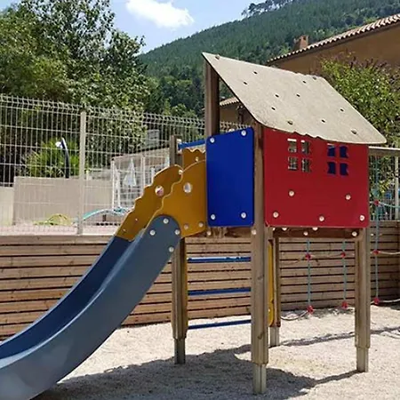Mobil Avec Terrasse, 2 Chambres, 5 Personnes - Api-1-52-1140 * Axat