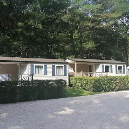 Mobil Avec Terrasse, 2 Chambres, 5 Personnes - Api-1-52-1140 *
