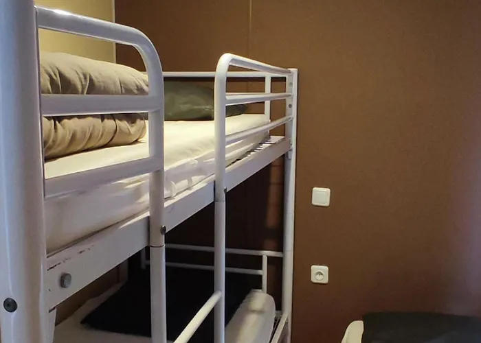 キャンプ場 Mobil Avec Terrasse, 2 Chambres, 5 Personnes - Api-1-52-1140 アクサ